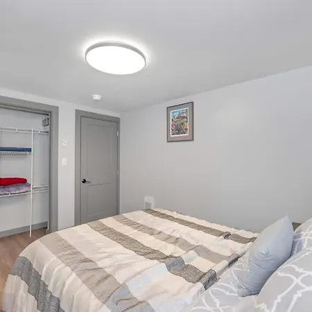 Tranquil Oasis 2 Bedroom Suite With Pool View Victoria Exterior photo