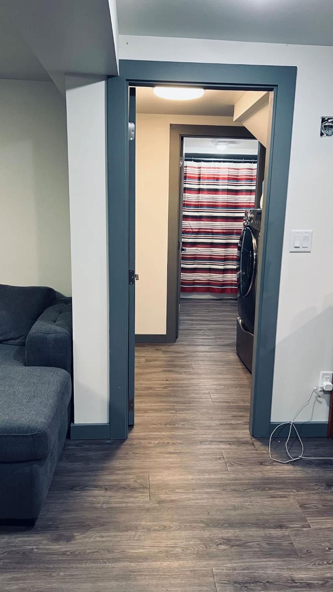 Tranquil Oasis 2 Bedroom With Pool View * Victoria